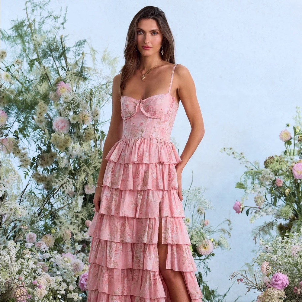 V. Chapman Josephine Dress in Light Pink Tapestry